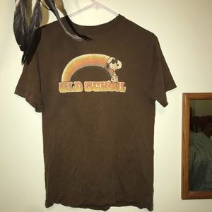 Old-school snoopy shirt